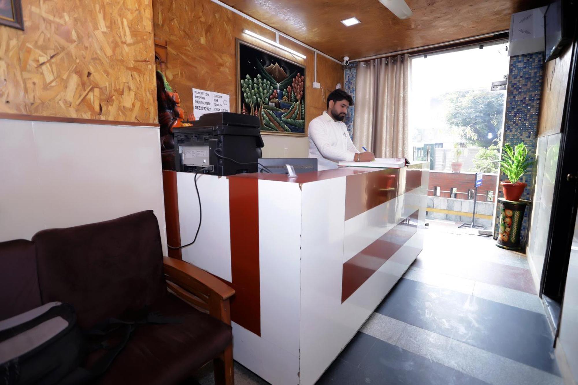 Hotel Warm Welcome - Noida Sector 51 Exterior foto